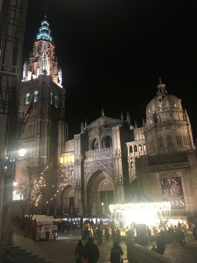 Апартаменты Azotea De La Catedral Толедо Экстерьер фото